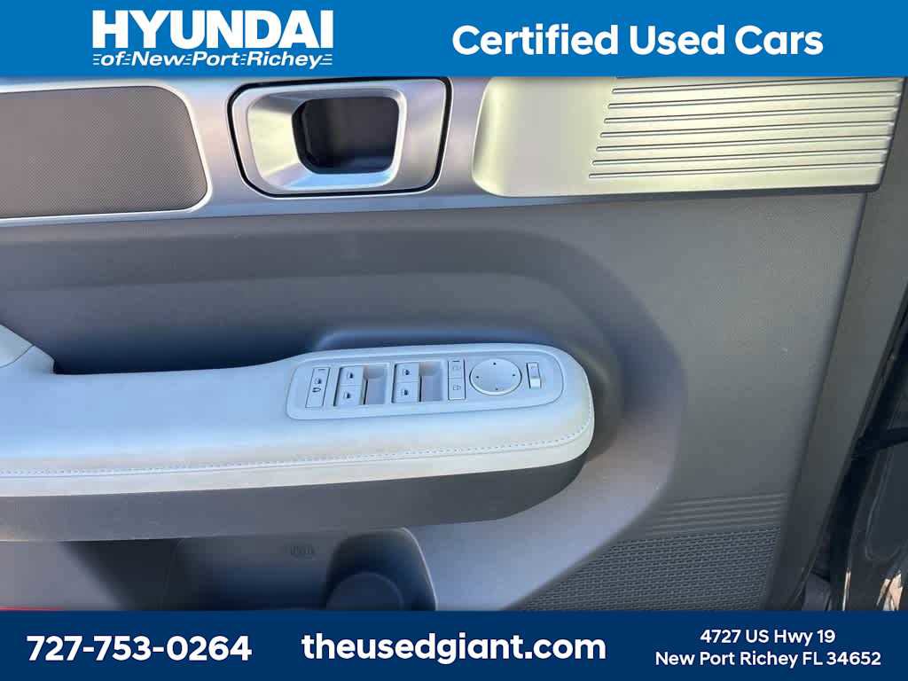 Used 2024 Hyundai Santa Fe SEL image 9