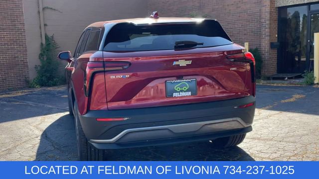 Used 2025 Chevrolet Blazer EV LT image 7