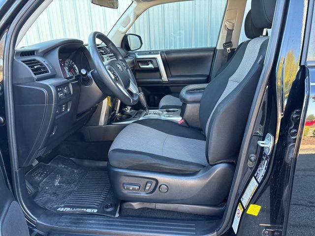 Used 2019 Toyota 4Runner SR5 image 12