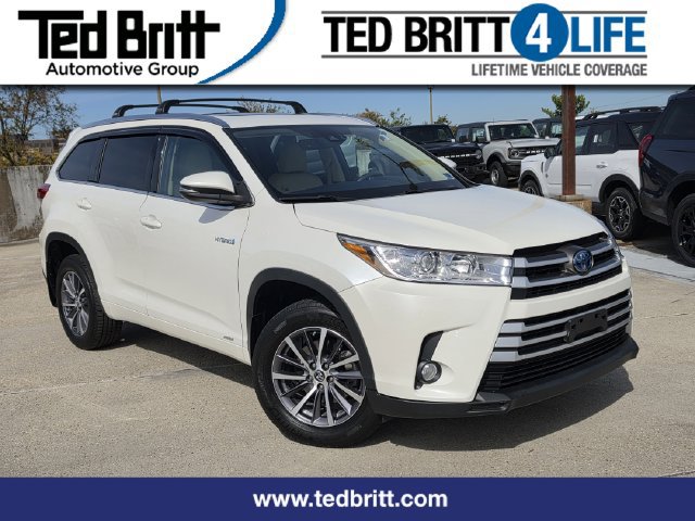 Used 2018 Toyota Highlander XLE AWD/4WD image 1