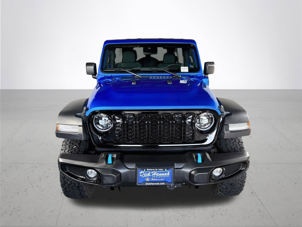 Used 2024 Jeep Wrangler Unlimited AWD/4WD image 3