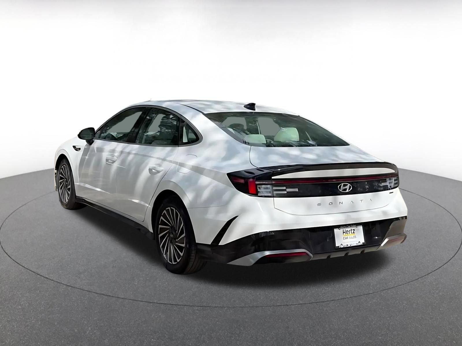 Used 2025 Hyundai Sonata SEL FWD image 11