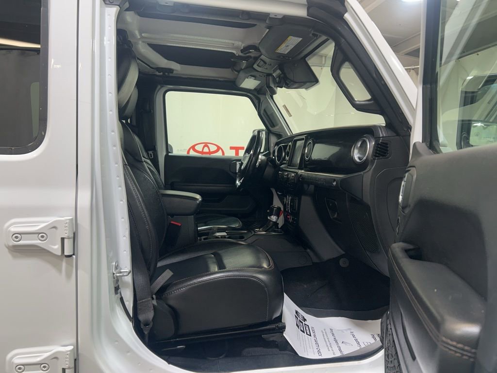 Used 2021 Jeep Wrangler Unlimited Rubicon w/ Dual Top Group image 13