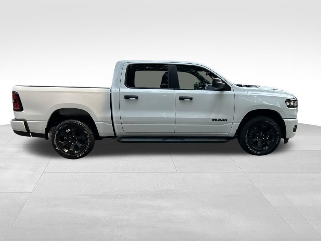 Used 2026 RAM 1500 Express AWD/4WD image 6