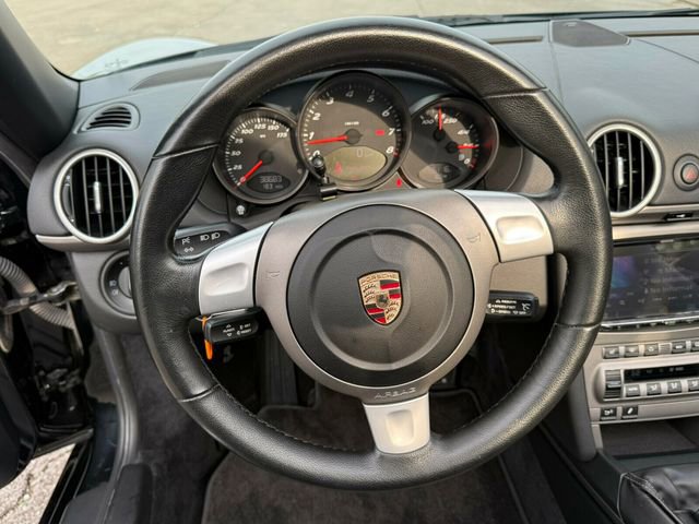 Used 2005 Porsche Boxster image 34