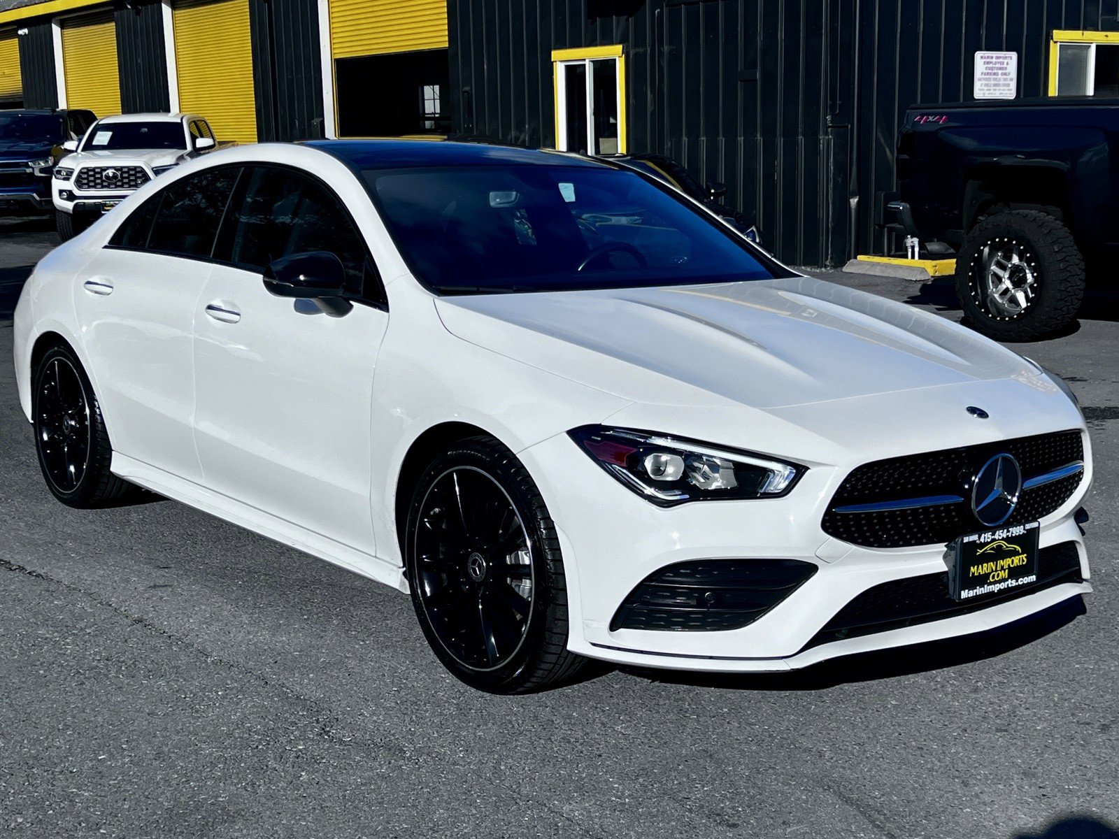 Used 2022 Mercedes-Benz CLA 250 image 4