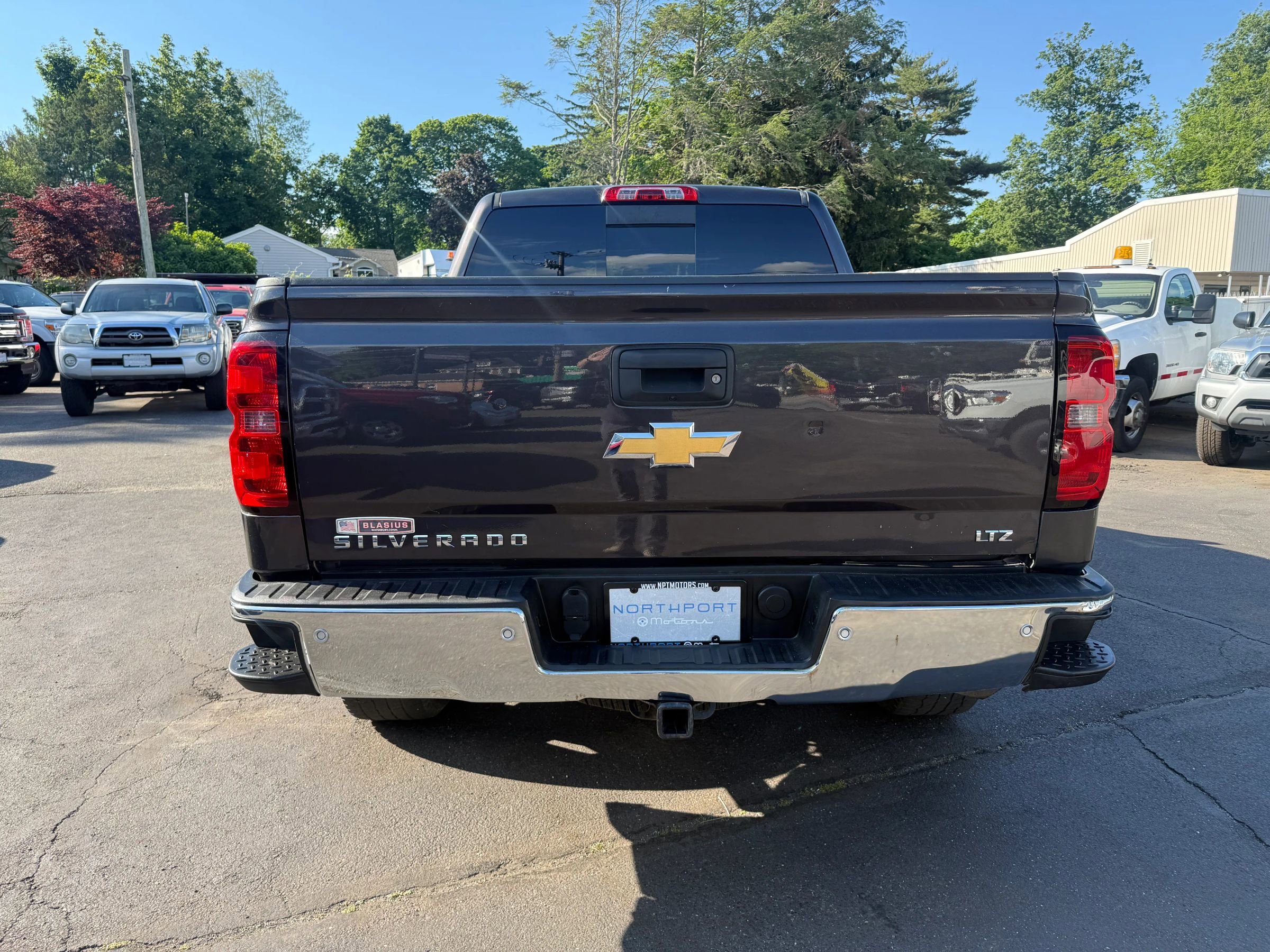 Used 2014 Chevrolet Silverado 1500 LTZ w/ LTZ Plus Package AWD/4WD image 4