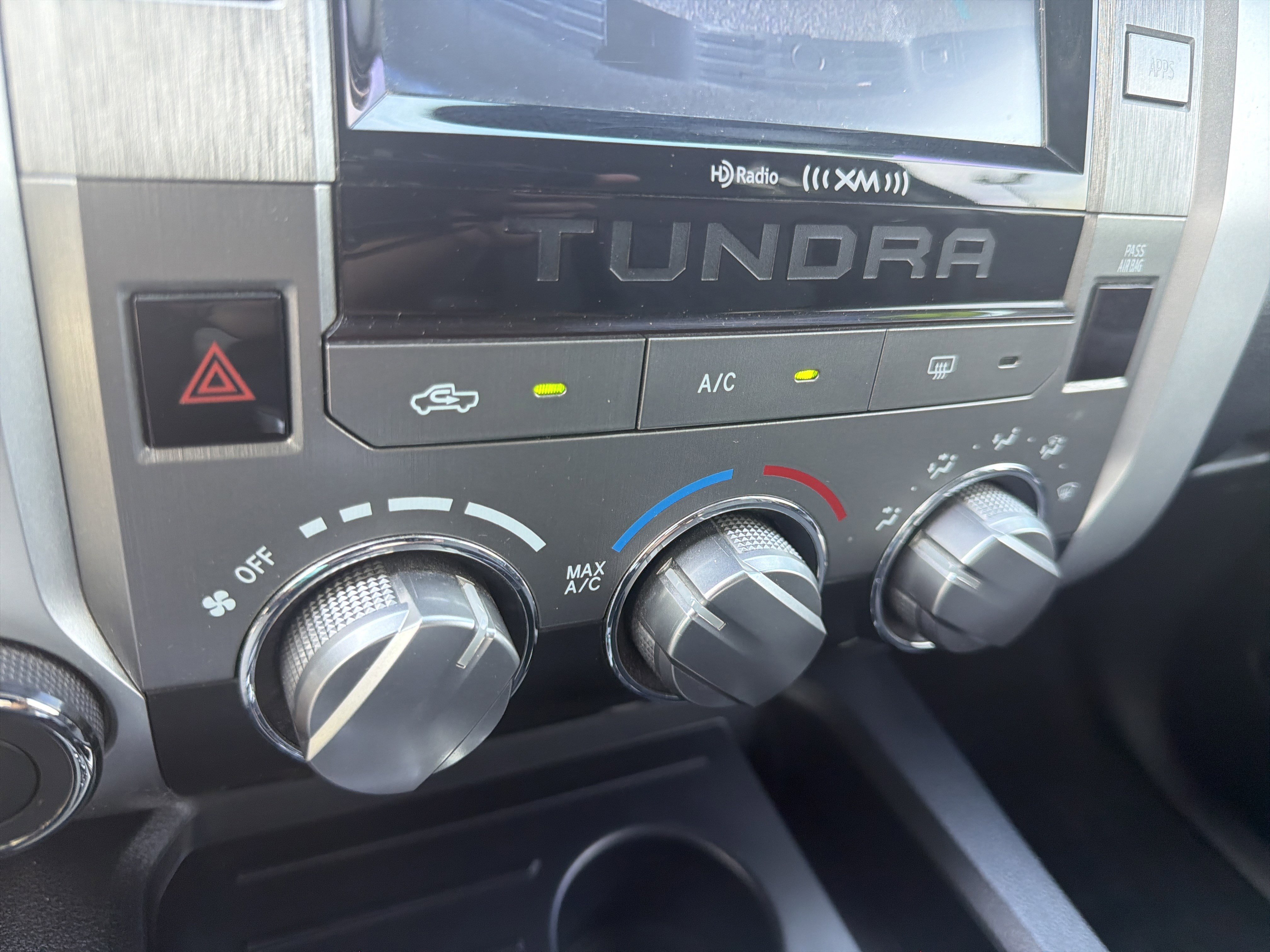 Used 2018 Toyota Tundra SR5 w/ TRD Off Road Package AWD/4WD image 7