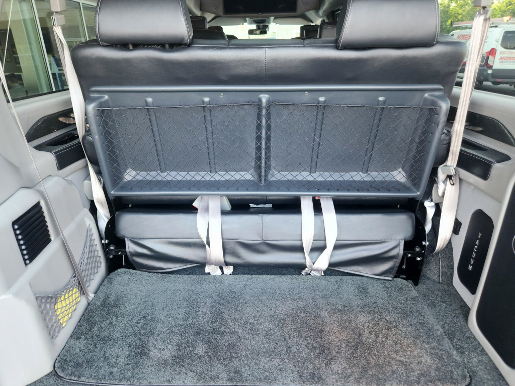 Used 2021 Chevrolet Express 2500 Extended w/ Enhanced Convenience Package RWD image 13
