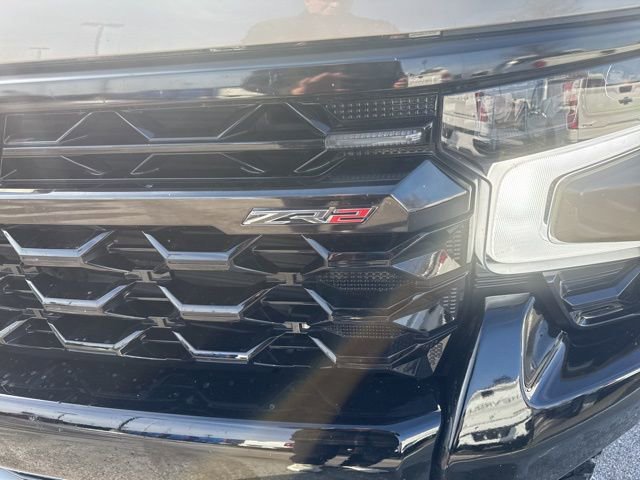 Used 2023 Chevrolet Silverado 1500 ZR2 w/ Technology Package image 4