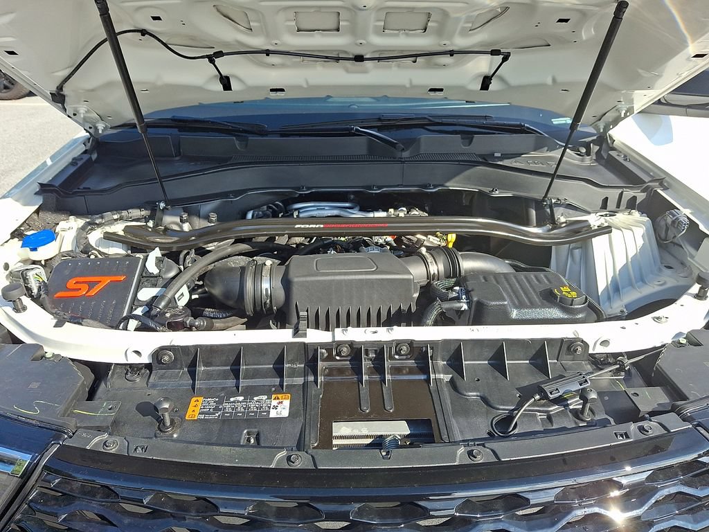 Used 2023 Ford Explorer ST w/ Equipment Group 401A AWD/4WD image 29
