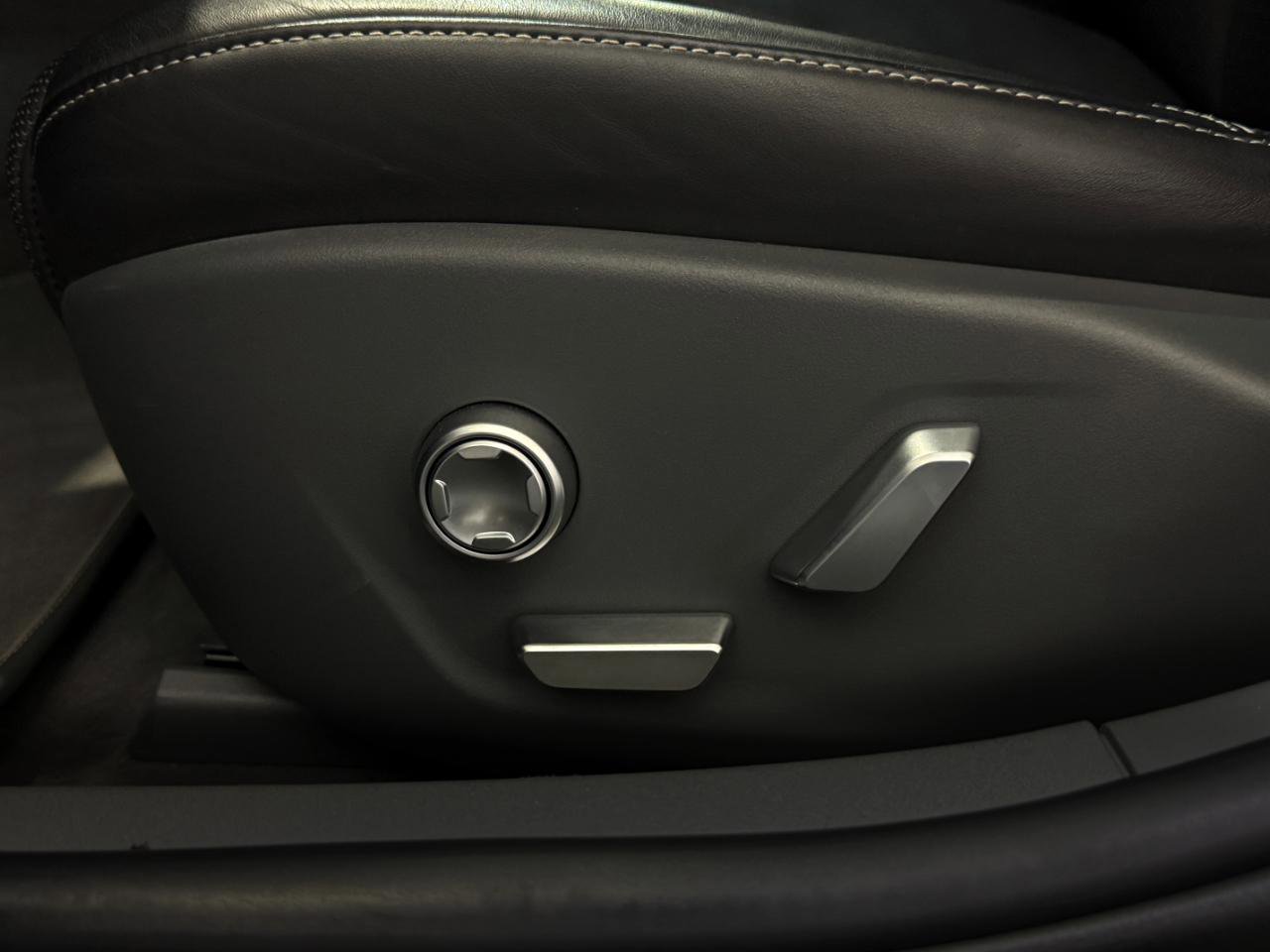 Used 2022 Lucid Air Grand Touring image 24