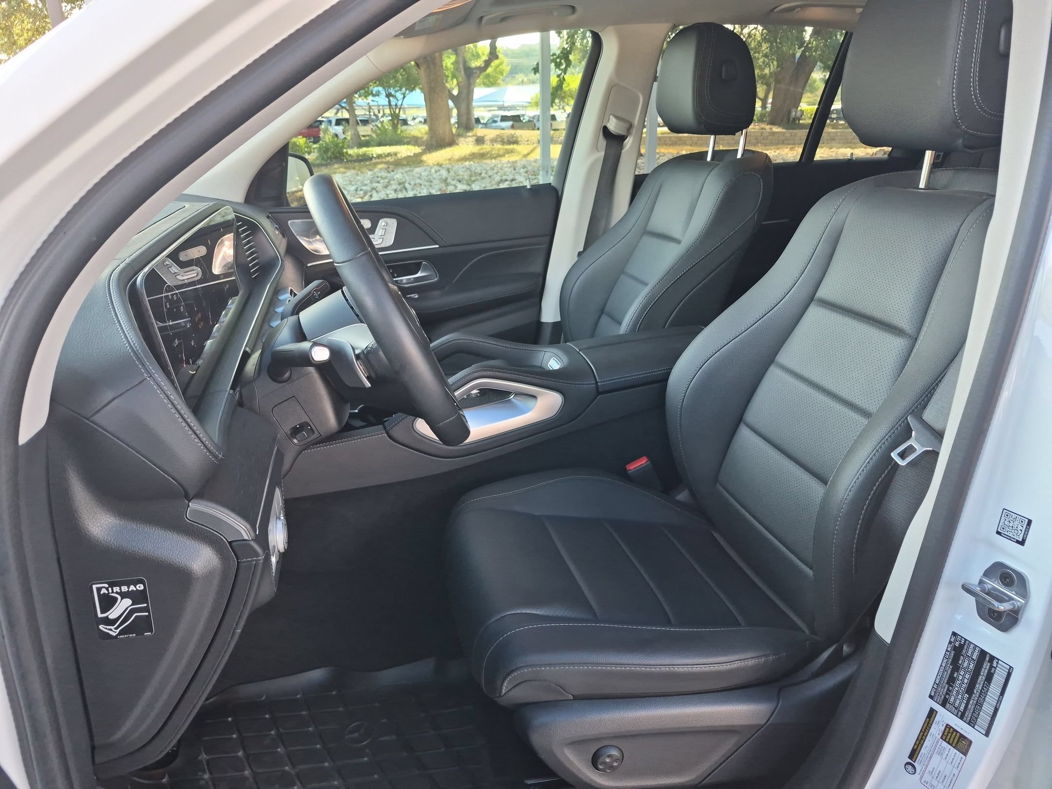 Used 2025 Mercedes-Benz GLE 350 4MATIC image 29