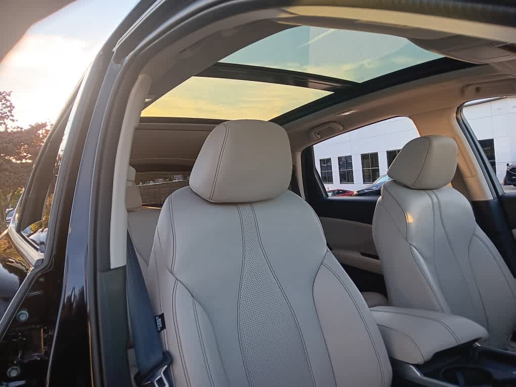 Used 2025 Acura RDX w/ Technology Package AWD/4WD image 20