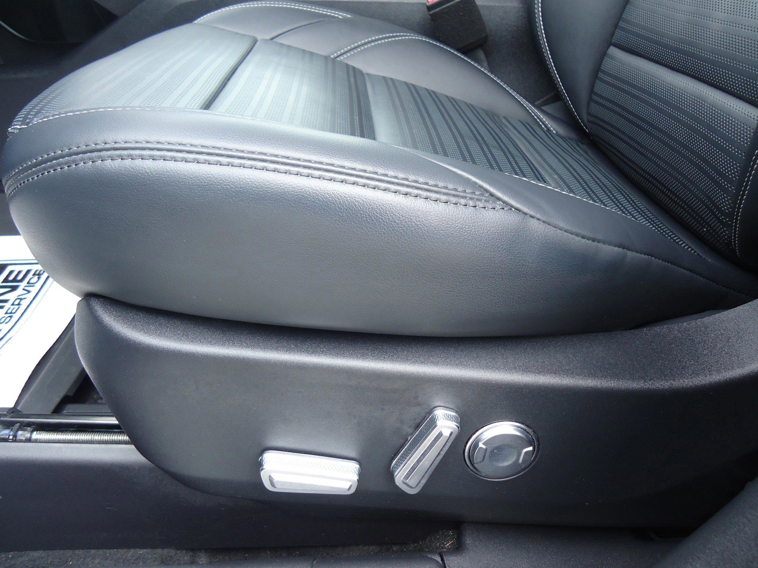 Used 2024 Lincoln Nautilus Reserve AWD/4WD image 23