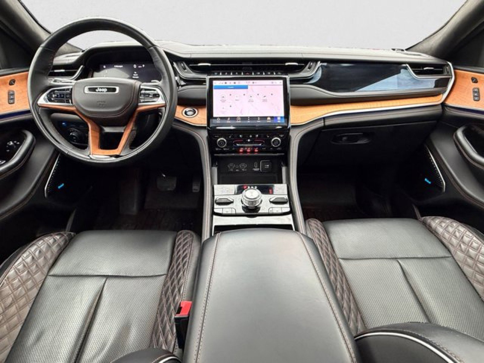 Used 2022 Jeep Grand Cherokee Summit image 13