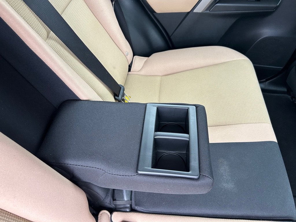 Used 2017 Toyota RAV4 XLE FWD image 27