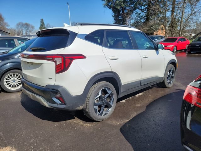 Certified 2024 Kia Seltos EX image 3