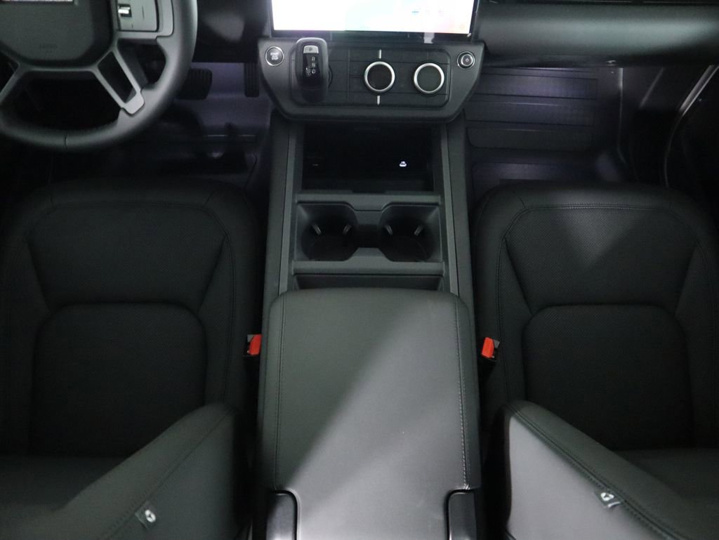New 2026 Land Rover Defender 110 S image 18