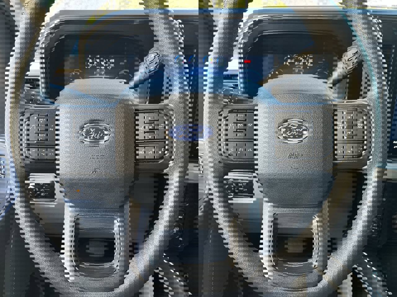 Used 2023 Ford F250 XLT w/ XLT Premium Package image 22