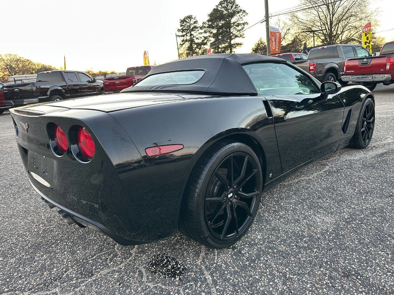 Used 2006 Chevrolet Corvette Convertible w/ Preferred Equipment Group image 24