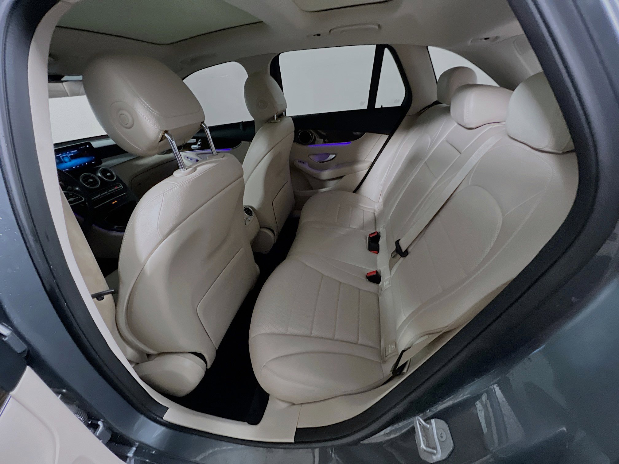 Used 2021 Mercedes-Benz GLC 300 image 29