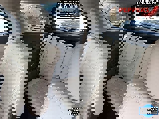 Used 2023 Ford Explorer Platinum w/ Technology Package image 10