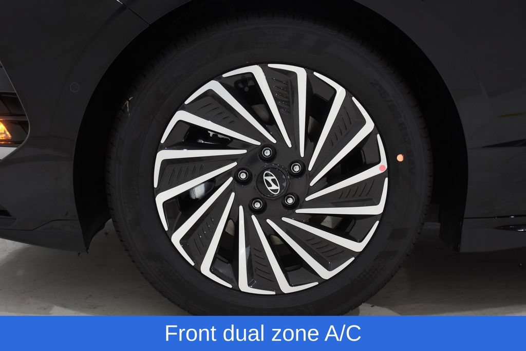 New 2026 Hyundai Sonata Limited FWD image 6