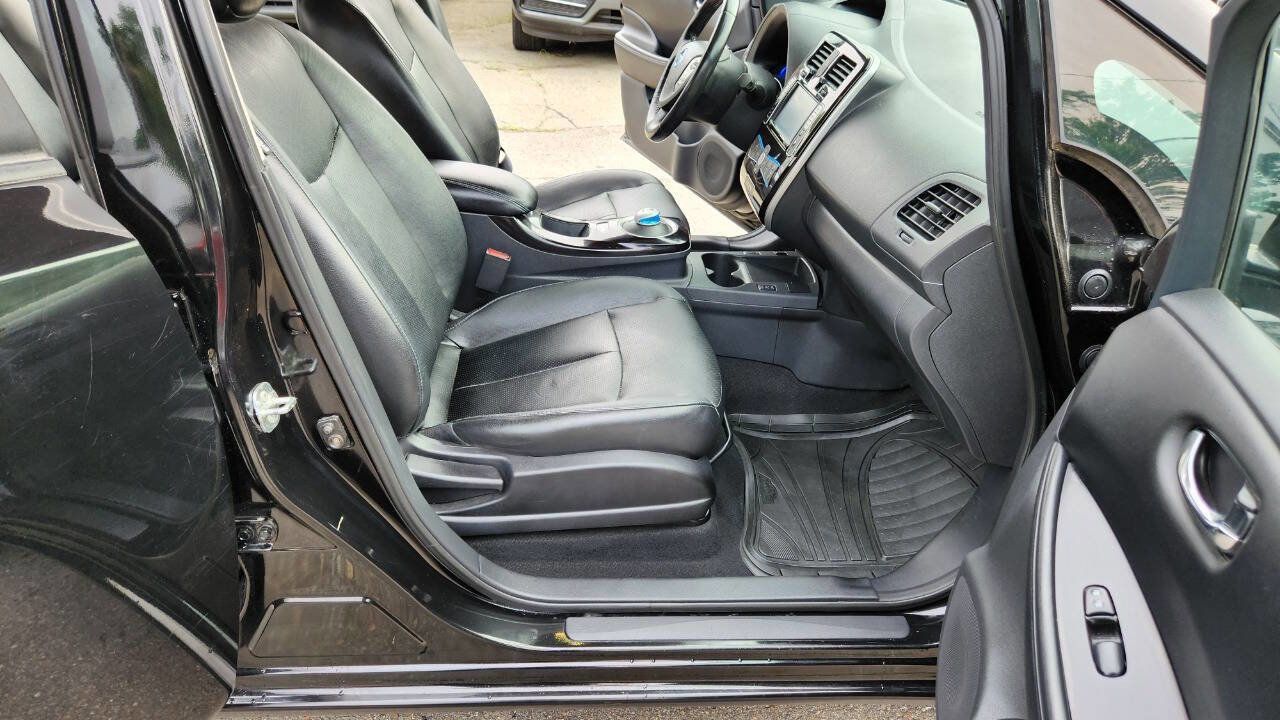Used 2013 Nissan Leaf SL image 36