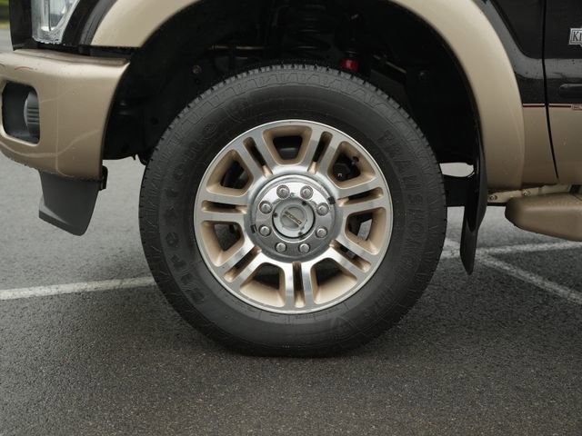 Used 2014 Ford F350 King Ranch w/ FX4 Off-Road Package AWD/4WD image 11
