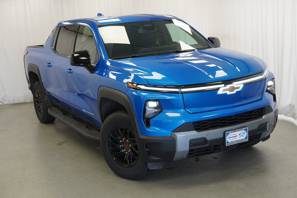 New 2026 Chevrolet Silverado EV LT AWD/4WD image 3
