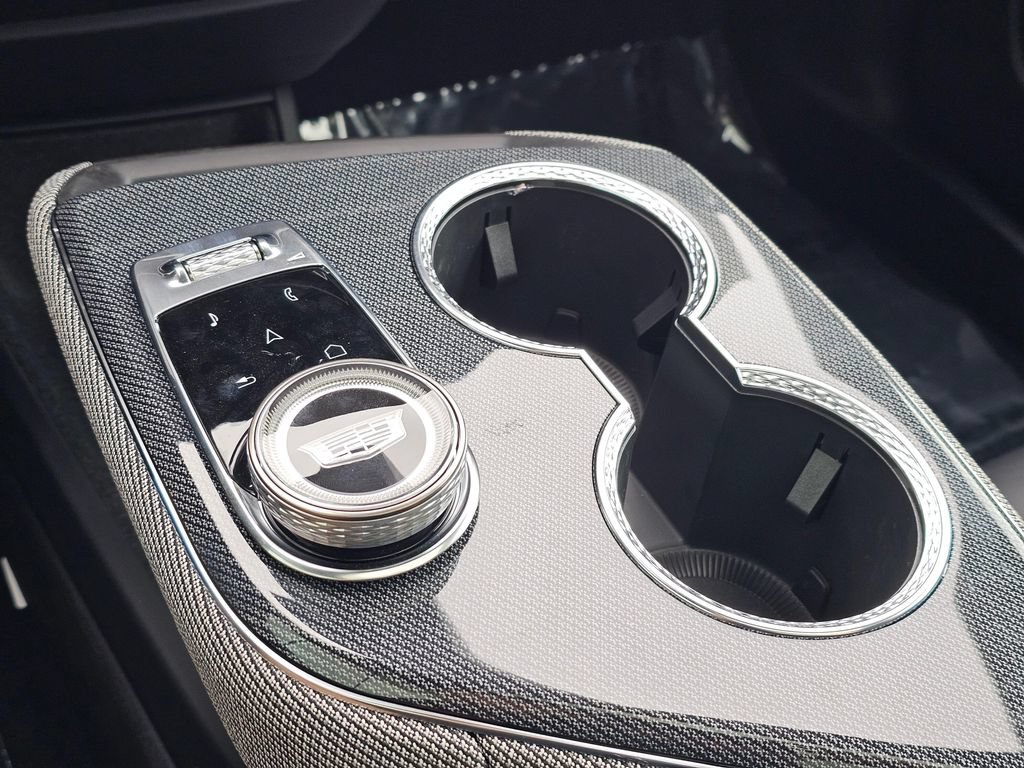 New 2026 Cadillac Optiq Sport 1 AWD/4WD image 32