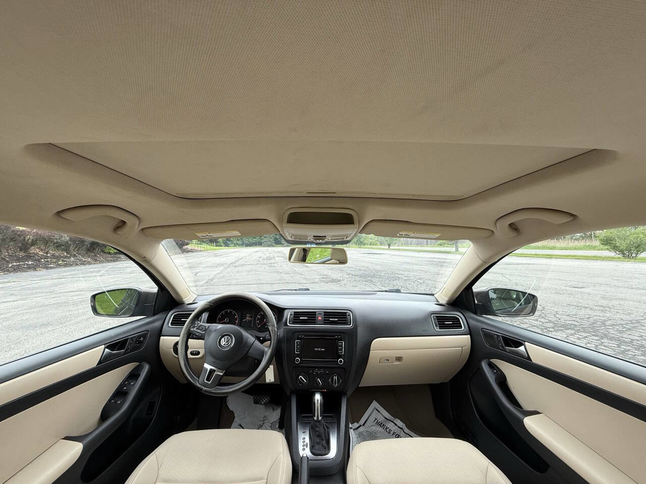 Used 2011 Volkswagen Jetta SE image 16