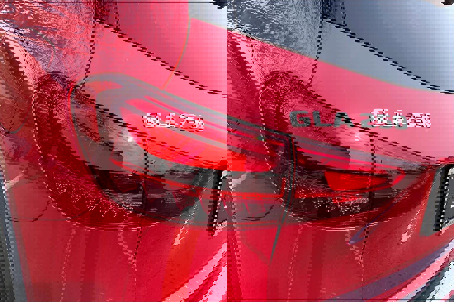 Certified 2024 Mercedes-Benz GLA 250 4MATIC image 28