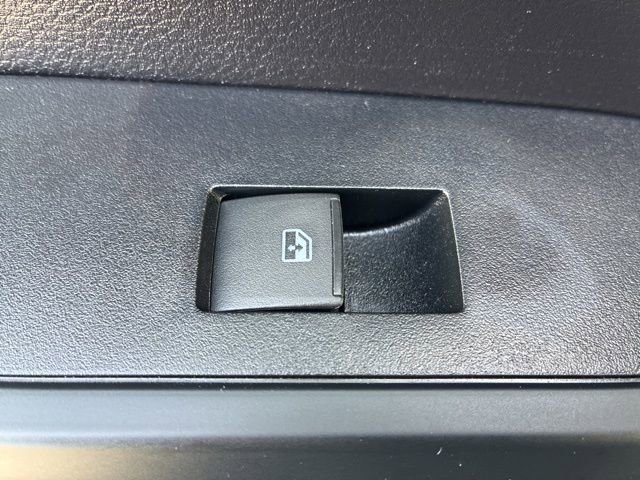 Used 2021 Toyota Tacoma SR image 19