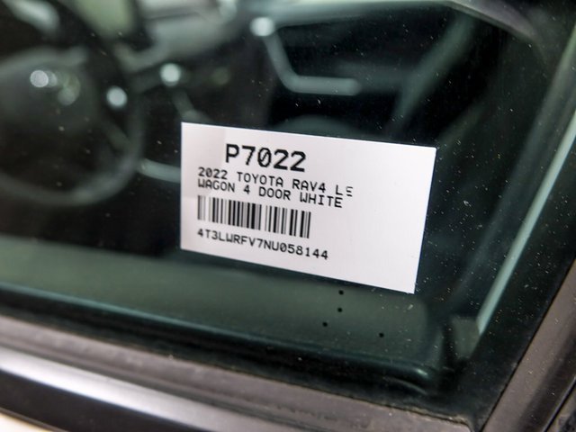 Certified 2022 Toyota RAV4 LE w/ Carpet Mat Package (TMS) image 30