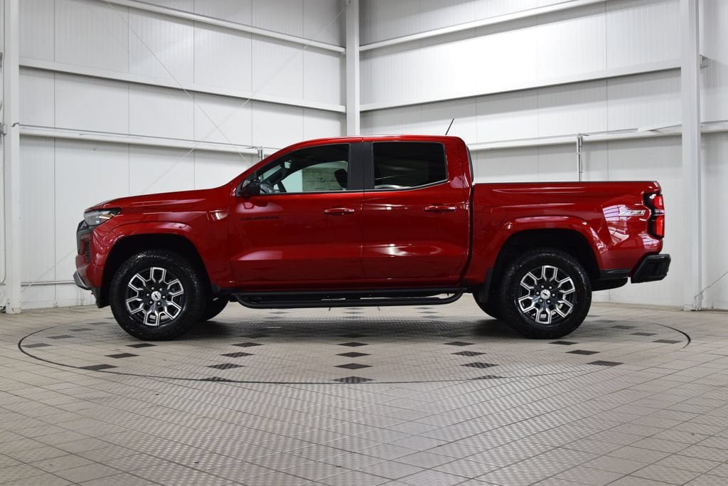 New 2026 Chevrolet Colorado Z71 w/ Technology Package AWD/4WD image 4