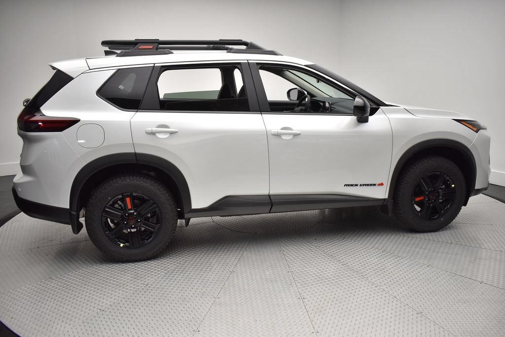 New 2026 Nissan Rogue SV AWD/4WD image 4