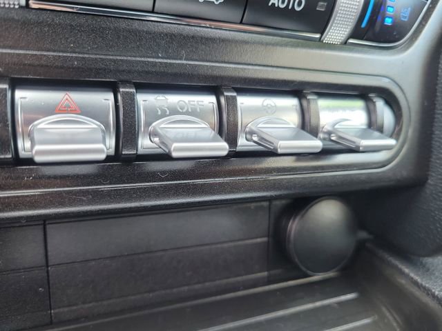 Used 2021 Ford Mustang Premium image 15