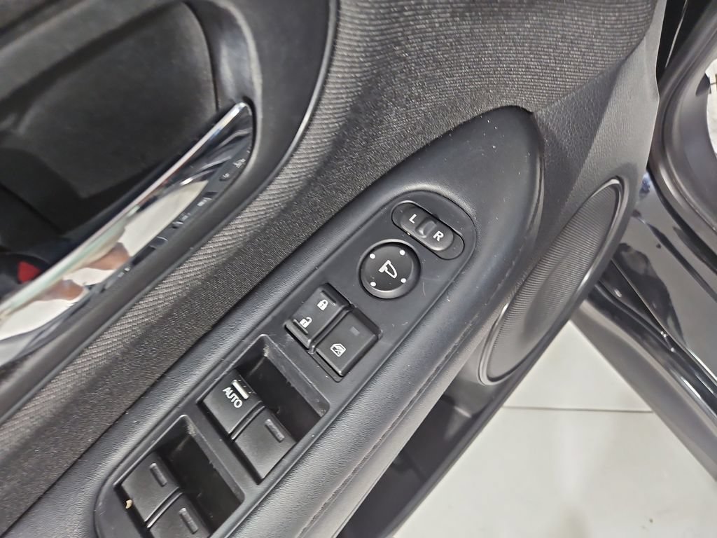 Used 2019 Honda HR-V Sport image 11