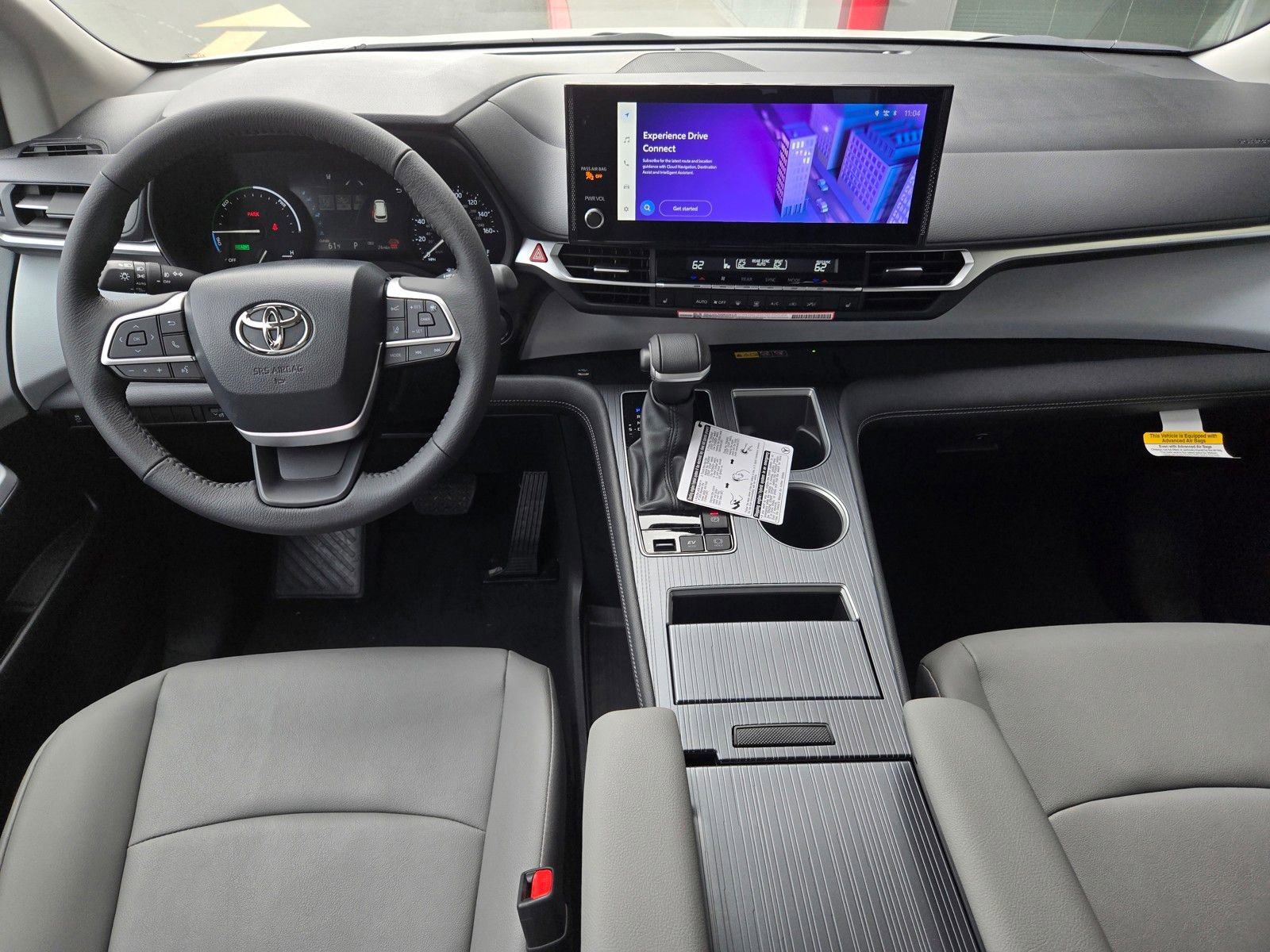 Certified 2026 Toyota Sienna XLE image 14