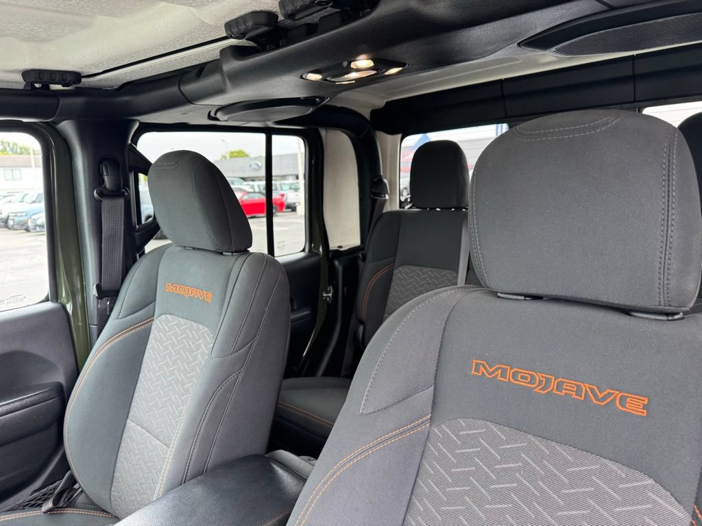 Used 2022 Jeep Gladiator Mojave AWD/4WD image 18