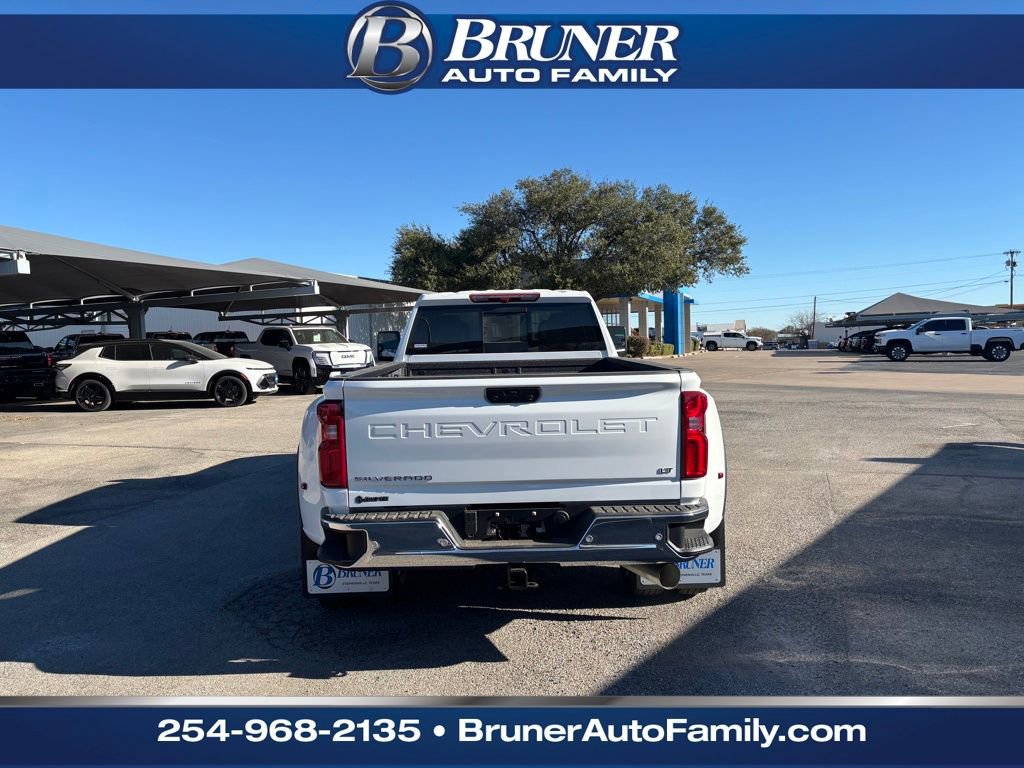 New 2026 Chevrolet Silverado 3500 LT w/ All Star Edition image 6