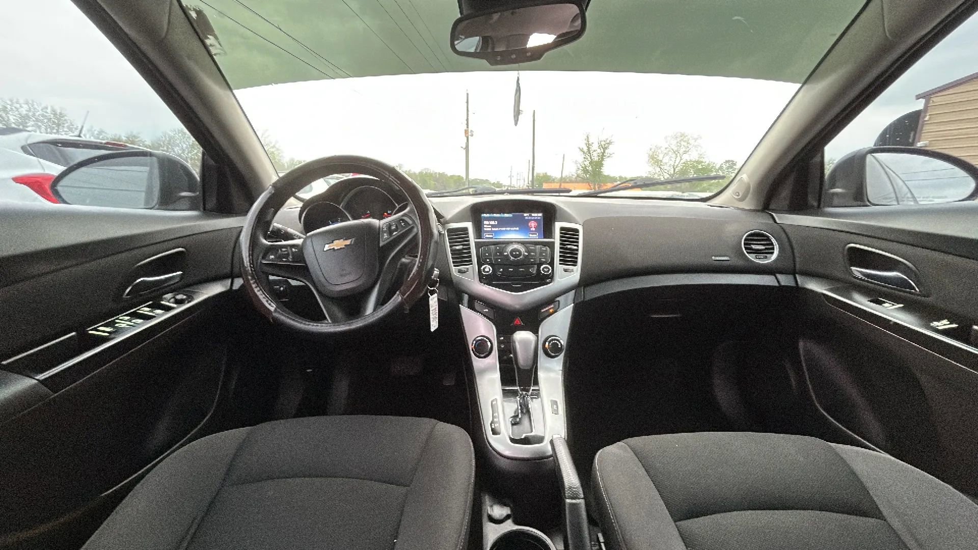 Used 2016 Chevrolet Cruze LT image 51