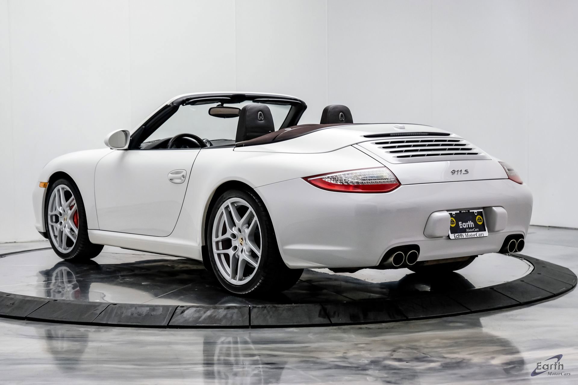Used 2011 Porsche 911 Carrera S RWD image 13