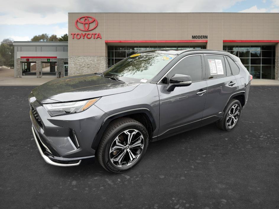 Used 2025 Toyota RAV4 XSE w/ Premium Package AWD/4WD image 1