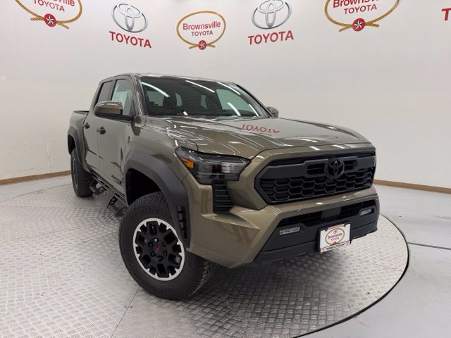 New 2026 Toyota Tacoma TRD Off-Road AWD/4WD image 1