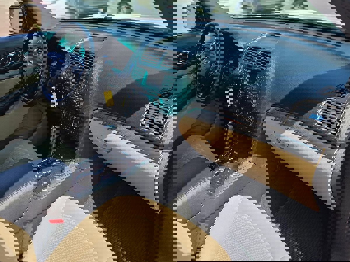 Used 2016 Ford Explorer FWD image 15