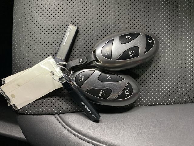 Used 2024 Hyundai Santa Fe XRT image 27