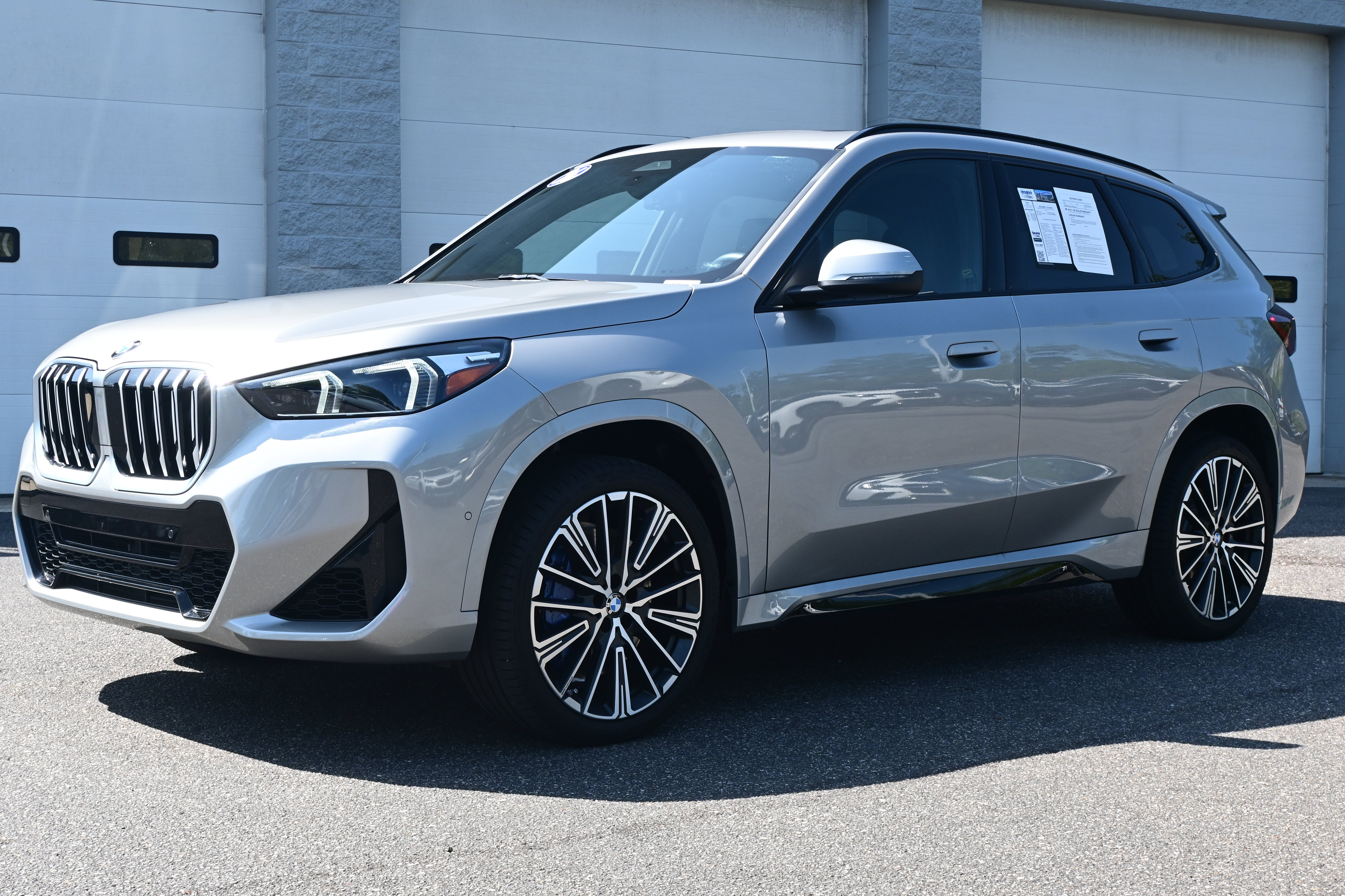 Used 2026 BMW X1 xDrive28i w/ M Sport Package AWD/4WD image 5